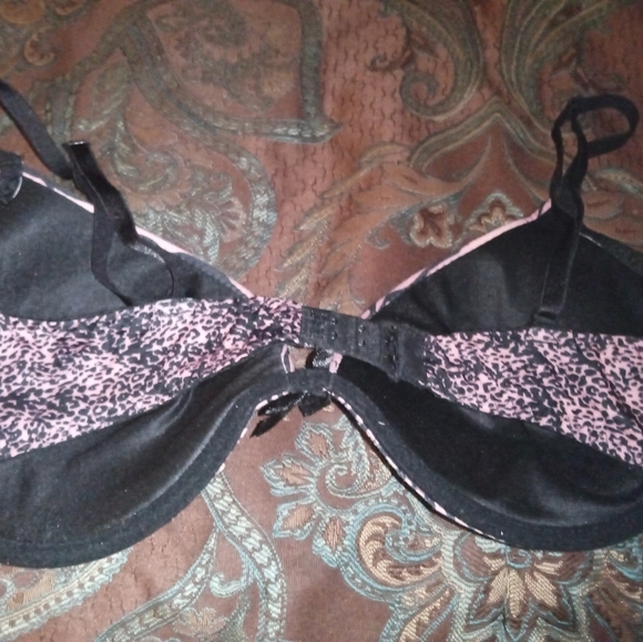 Donated Animal print bra - Picture 7 of 8